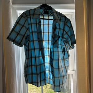 NWT lightweight button up